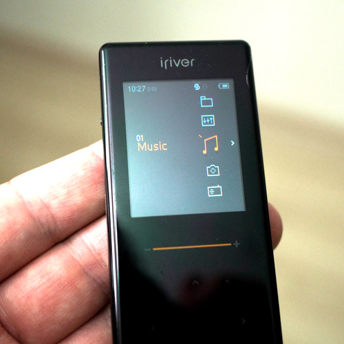 Iriver mp3 player 4gb ukw - player,